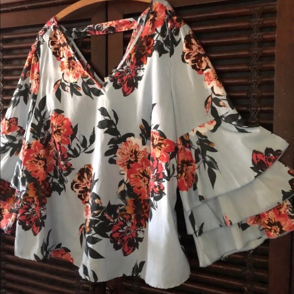 1X 2X BOHO Sky Blue Triple Ruffle Bell Sleeves Top - Picture 2 of 3